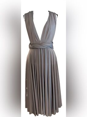 Two Birds Grey Convertible Infinity Dress Size A 0-12. Can be worn in multiple
